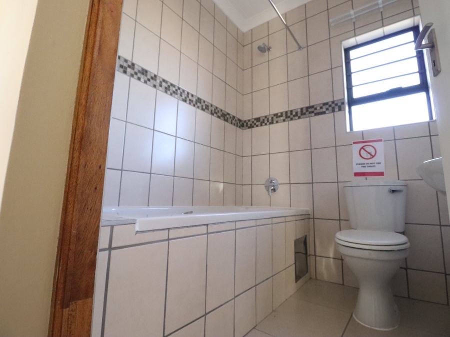 3 Bedroom Property for Sale in Mangaung Free State